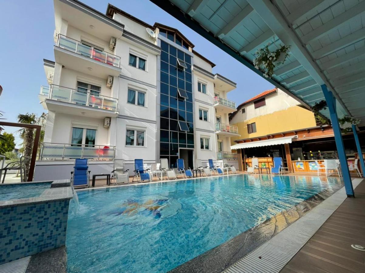 Brian Hotel Велипойе Экстерьер фото