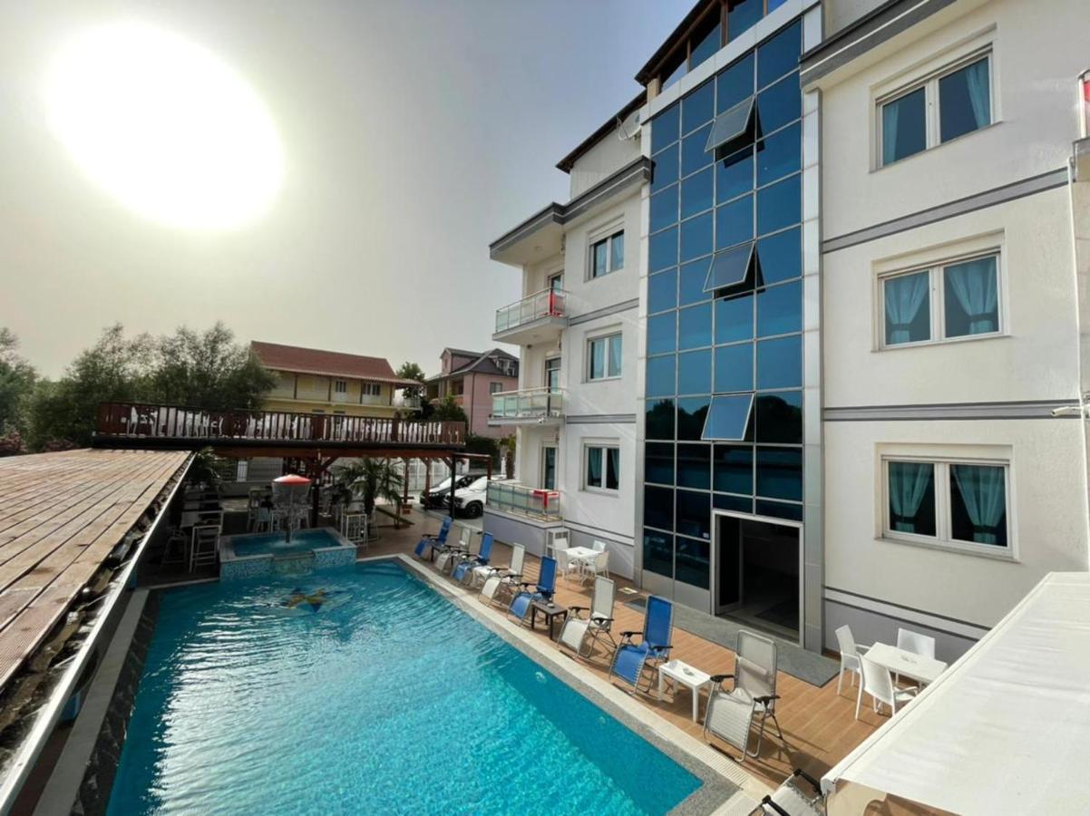 Brian Hotel Велипойе Экстерьер фото